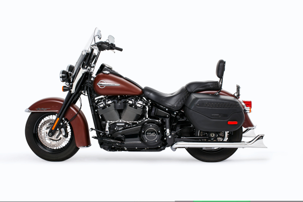AUSPUFFANLAGE TRUE DUAL SHARKTAIL 2-2, FÜR M8 SOFTAIL AB Bj. 2018 MIT EG-ABE